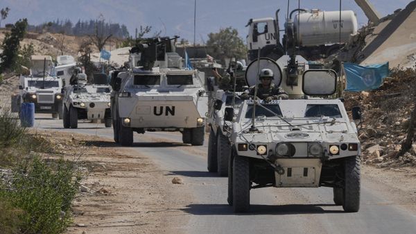 French U.N. peacekeepers patrol the Lebanese-Israeli border in the village of Houla, southern Lebanon, Wednesday, Aug. 20, 2025.  - Sputnik International