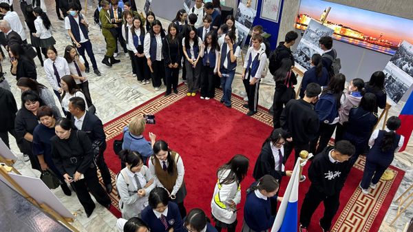 The Liberation: Peace to the Nations photo exhibition opens in Ulaanbaatar - Sputnik International