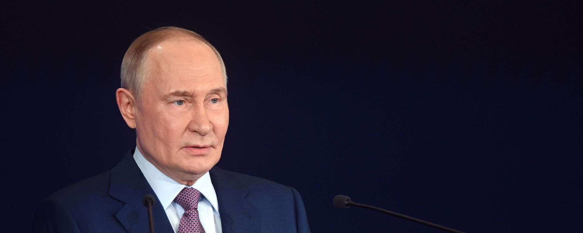 Vladimir Putin Vladimir Putin - Sputnik International, 1920, 02.12.2025