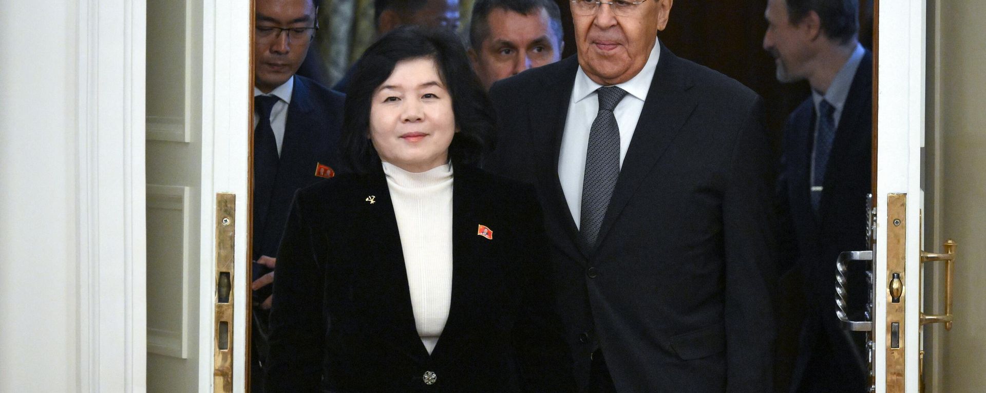 Russian Foreign Minister Sergey Lavrov and North Korean Foreign Minister Choe Son Hui Russian Foreign Minister Sergey Lavrov and North Korean Foreign Minister Choe Son Hui - Sputnik International, 1920, 27.10.2025