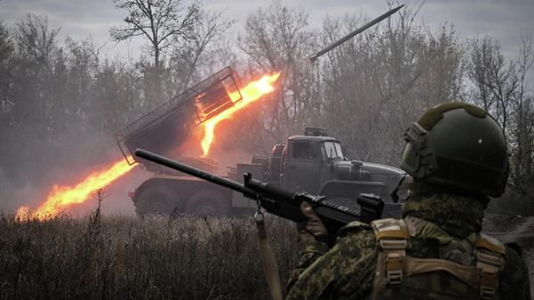 Combat operation of the Grad MLRS near Krasnoarmeysk (Pokrovsk) - Sputnik International