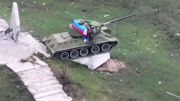 Russian forces free Seversk. Screenshot of footage from drone video. - Sputnik International