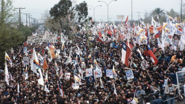 Professor Peter Kuznick- Latin America’s tragic tradition of betraying its leaders - Sputnik International