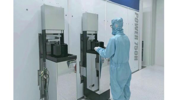 China's first domestically developed tandem high-energy hydrogen ion implanter (POWER-750H)  - Sputnik International