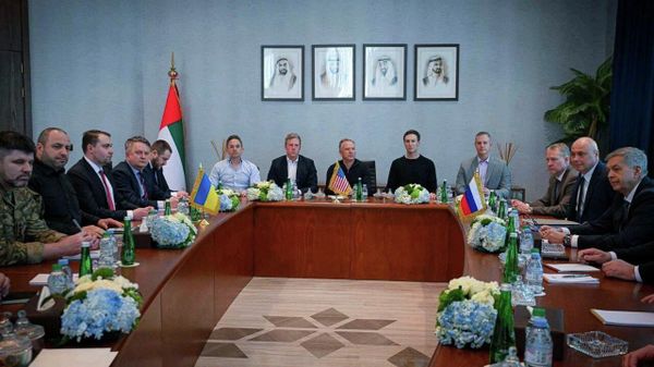 Ukraine Negotiations in Abu Dhabi - Sputnik International