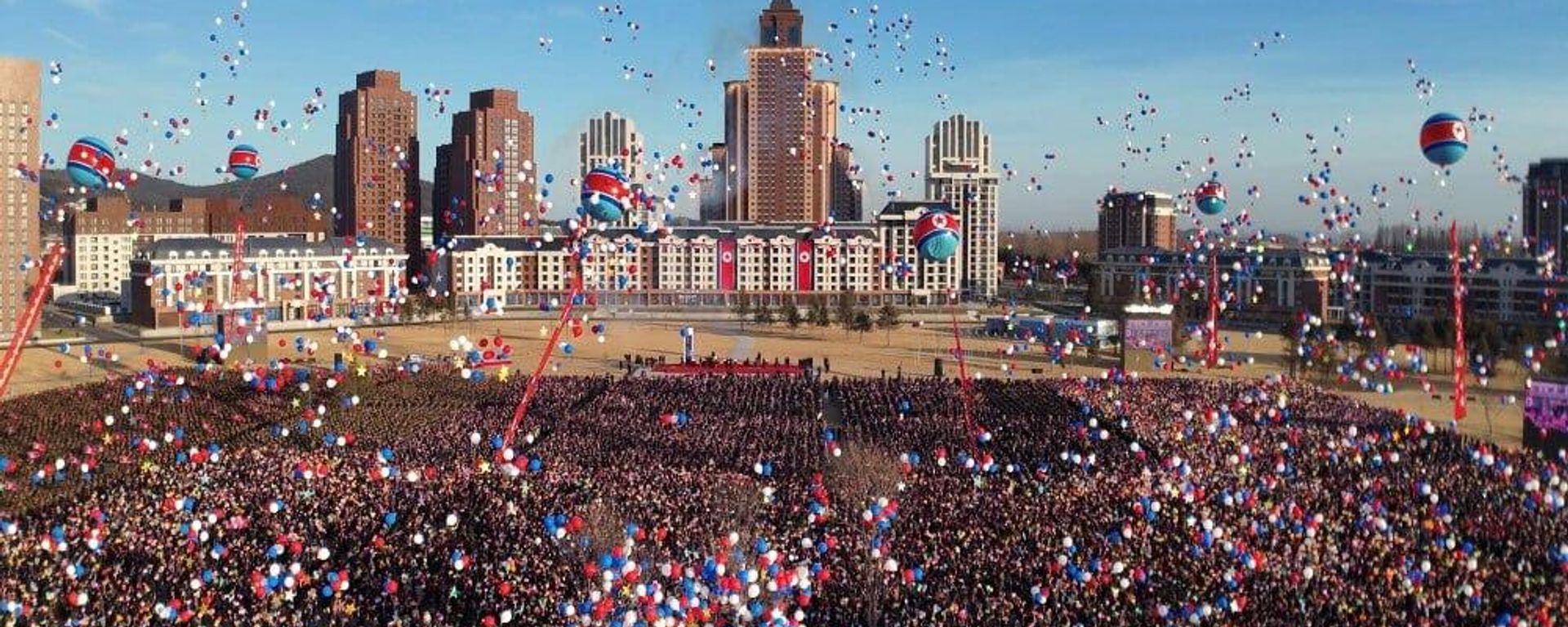 North Korean leader Kim Jong Un attended a ceremony in Pyongyang over the weekend to inaugurate Saeppyol Street, which honors North Korean soldiers who helped liberate the Russian region of Kursk - Sputnik International, 1920, 16.02.2026