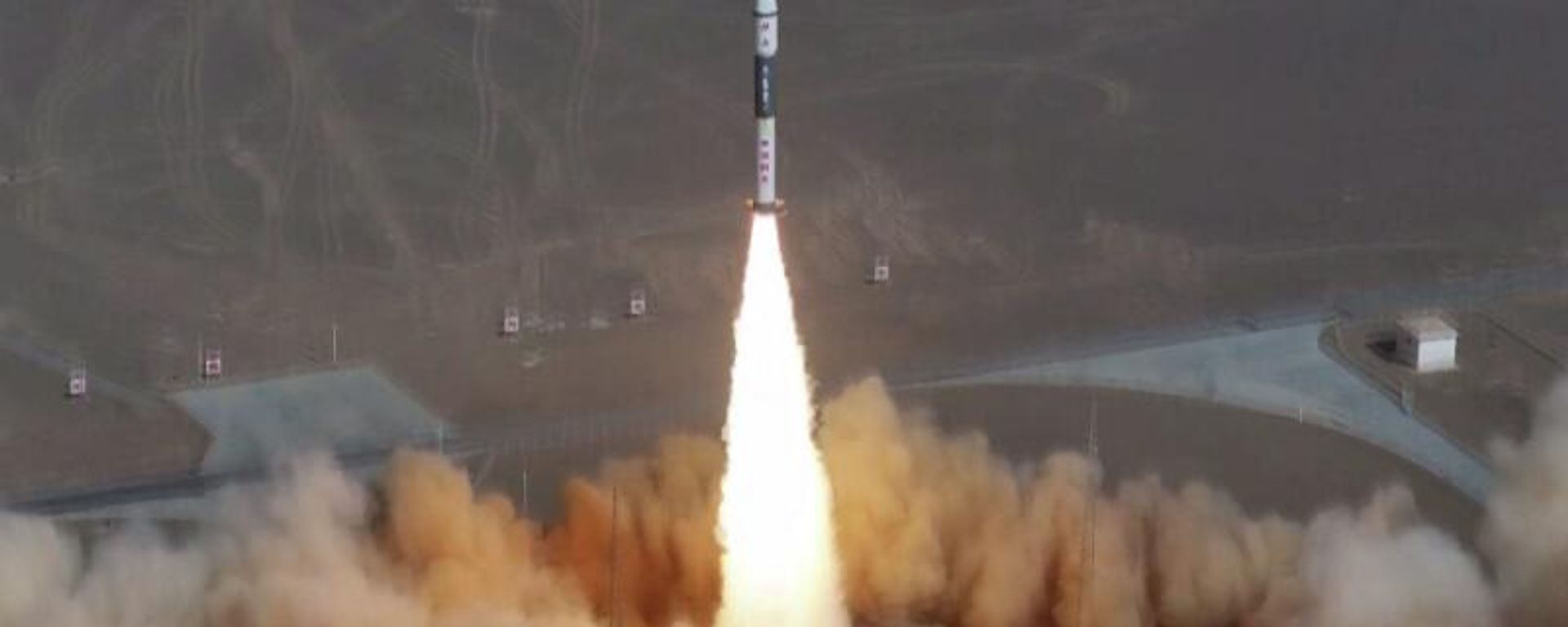A Kuaizhou-11 Y7 carrier rocket blasts off from the Jiuquan Satellite Launch Center in Northwest China Gansu Province, sending eight satellites into preset orbits, on March 16, 2026. - Sputnik International, 1920, 18.03.2026