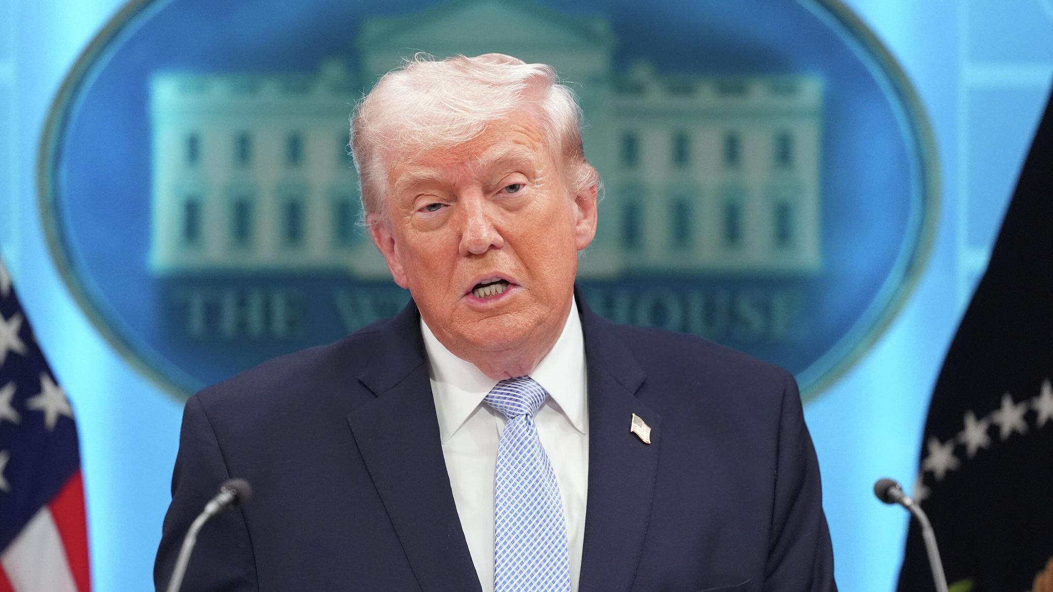 Trump’s Russia Sanctions Waiver Makes Tariff Threat Lose Its Bite - Expert
