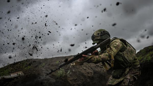 Servicemen of the 6th Motorized Rifle Brigade of Battlegroup Yug - Sputnik International