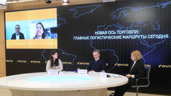 New routes between Asia and Europe discussed at Rossiya Segodnya roundtable - Sputnik International
