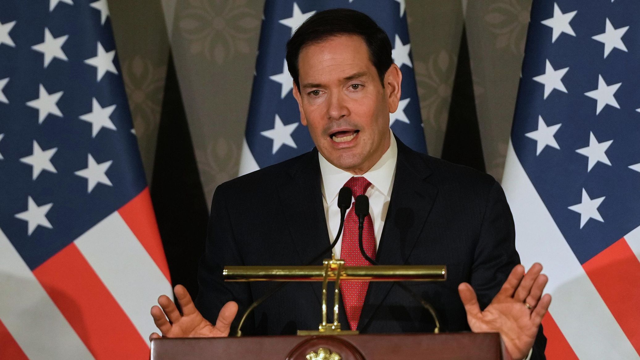 Ukraine`s Possible Admission to NATO Not on Agenda - Rubio