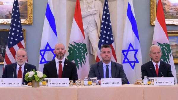 United States Ambassador to Israel Mike Huckabee, left, is joined by second from left: State Department Chief of Staff Dan Holler, Sr., State Department Counselor and Director, Office of Policy Planning Michael A. Needham and United States Ambassador to Lebanon Michel Issa, as they meet with Israeli Ambassador to the United States Yechiel Leiter and Lebanese Ambassador to the United States Nada Hamadeh, at the State Department, Tuesday, June 2, 2026, in Washington - Sputnik International