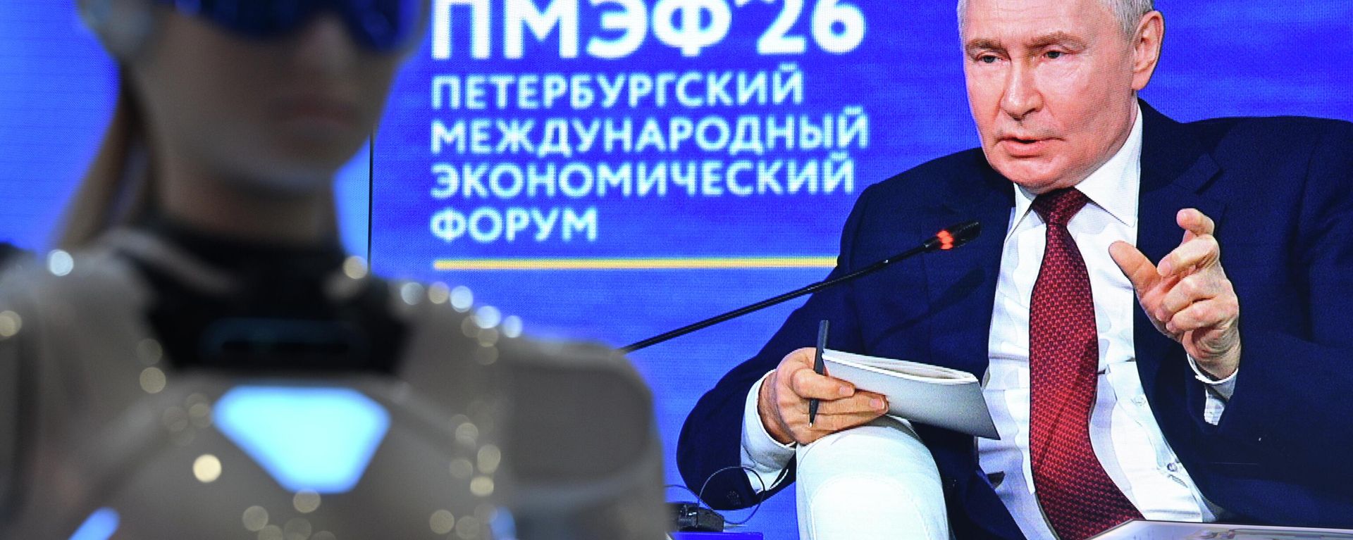 President Vladimir Putin at the 2026 St. Petersburg International Economic Forum. June 5, 2026. President Vladimir Putin at the 2026 St. Petersburg International Economic Forum. June 5, 2026. - Sputnik International, 1920, 05.06.2026