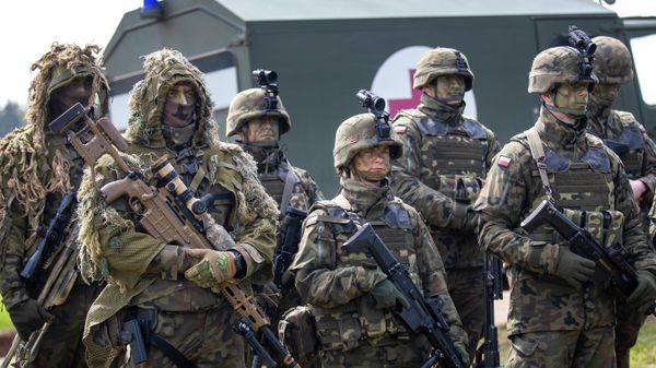 Polish Army soldiers take part in a Lithuanian-Polish Brave Griffin 24/II military exercise near the Suwalki Gap near the Polish border at the Dirmiskes village, in Lithuania on Friday, April 26, 2024. - Sputnik International