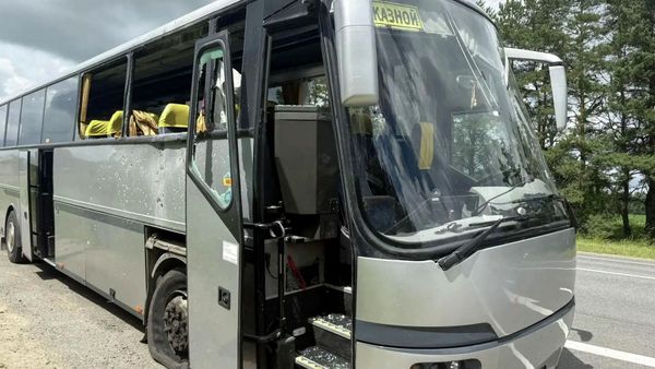 The aftermath of a Ukrainian drone strike on a bus with Belarusian children near Bryansk - Sputnik International