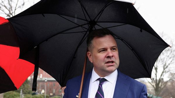 FILE PHOTO: U.S. Federal Housing Finance Agency Director Bill Pulte speaks to reporters at the White House in Washington, D.C., U.S., January 9, 2026.  REUTERS/Kevin Lamarque/File Photo - Sputnik International