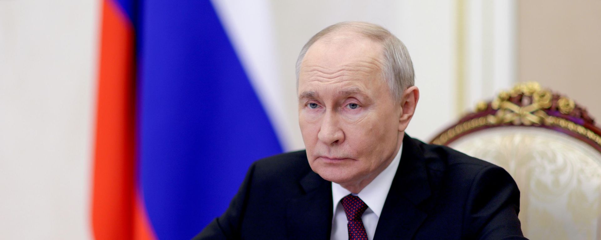 Russian President Vladimir Putin during a meeting with government members - Sputnik International, 1920, 29.06.2026