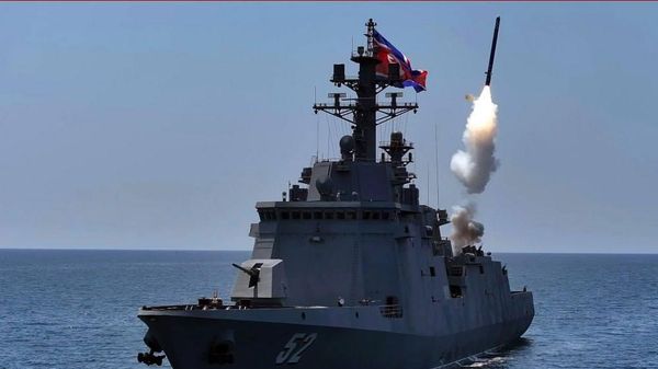 The destroyer Kang Kon on Friday conducted a test-fire of strategic cruise missile and a test of major weapon systems such as naval artillery, automatic machine guns and electronic warfare means under its plan to assess and test the performance of its combat systems. - Sputnik International