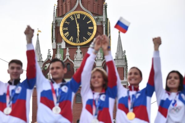 Russian athletes, members of the Russian national team, at a concert after the Summer Olympics in Tokyo, in Moscow's Red Square - Sputnik International