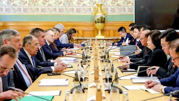 Russia's Foreign Minister Sergey Lavrov and his North Korean counterpart Choe Son Hui meet in Moscow. July 20, 2026 - Sputnik International