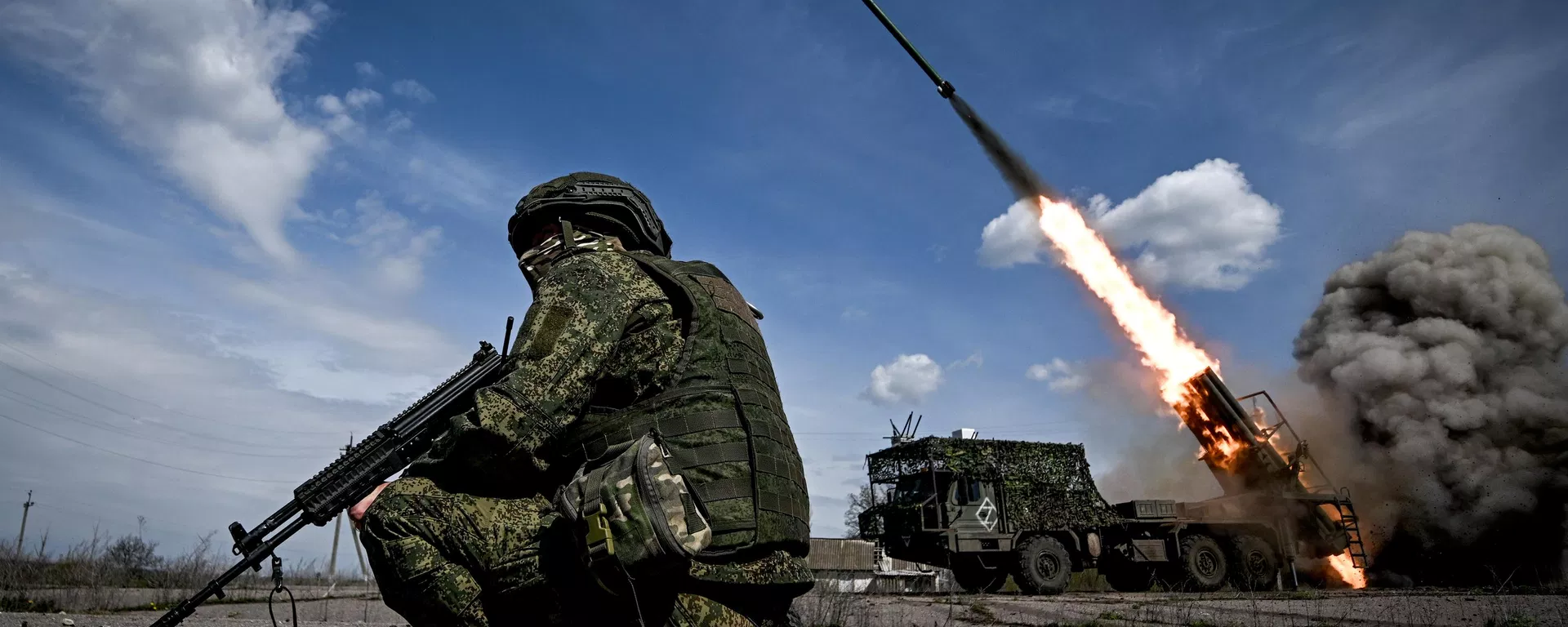 Combat operations by a Uragan multiple-launch rocket system crew from the 273rd Artillery Brigade of the 34th Artillery Division, serving with Russia’s Zapad Battlegroup near Kupyansk Combat operations by a Uragan multiple-launch rocket system crew from the 273rd Artillery Brigade of the 34th Artillery Division, serving with Russia’s Zapad Battlegroup near Kupyansk - Sputnik International, 1920, 08.10.2026