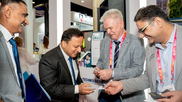 Moscow industrial companies discuss partnerships at INNOPROM. India - Sputnik International