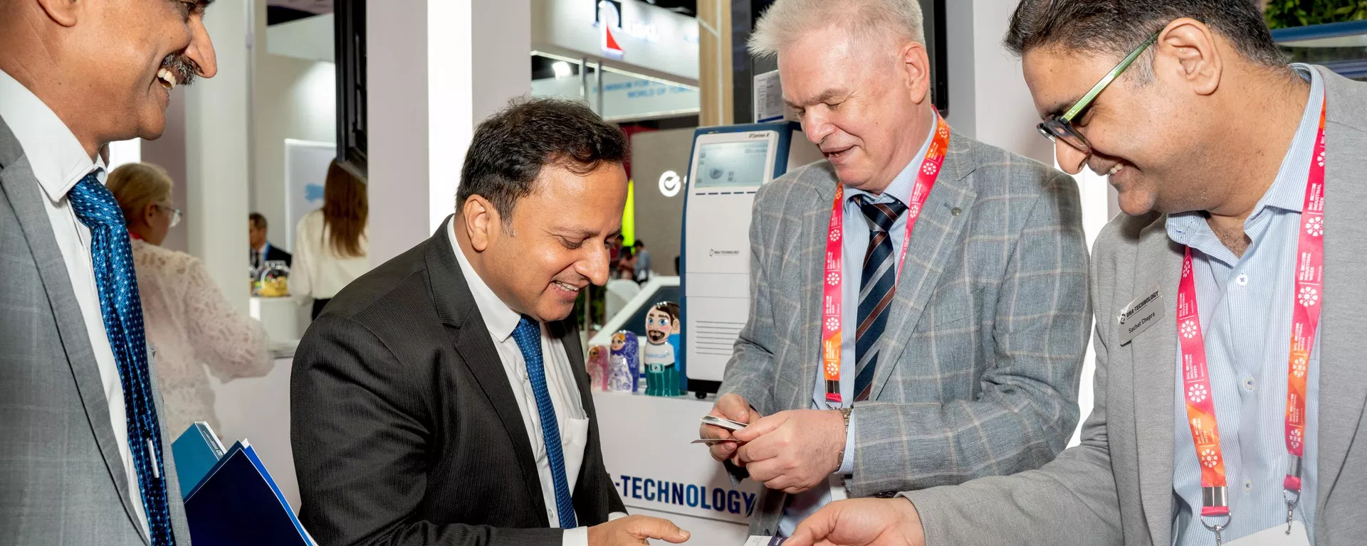 Moscow industrial companies discuss partnerships at INNOPROM. India Moscow industrial companies discuss partnerships at INNOPROM. India - Sputnik International, 1920, 11.09.2026