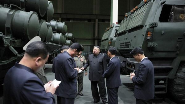 North Korean leader Kim Jong-un inspects defense production line. File photo - Sputnik International