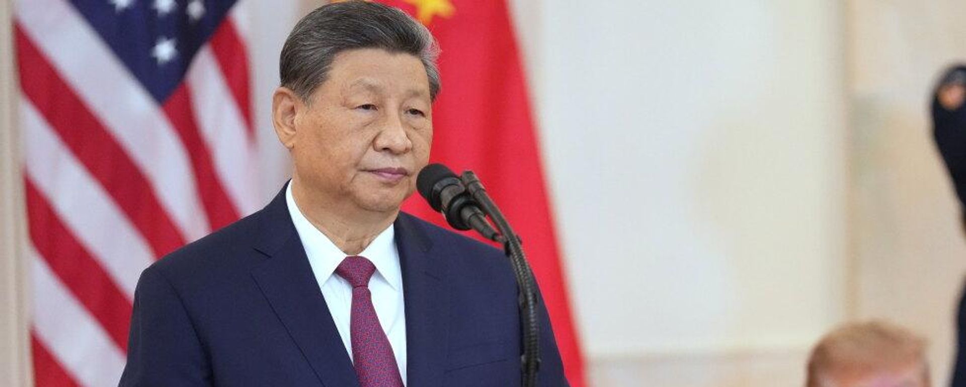 China’s President Xi Jinping listens in the Oval Office of the White House as he meets with President Donald Trump, Thursday, Sept. 24, 2026, in Washington - Sputnik International, 1920, 25.09.2026