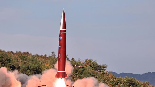 DPRK Missile Administration Test-fires Tactical Ballistic Missile for Confirming Technical Upgrading of Important Core Element - Sputnik International