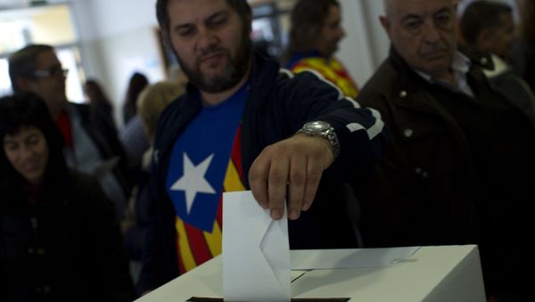 Symbolic Vote on Catalan Independence in Pictures Symbolic Vote on Catalan Independence in Pictures - Sputnik International