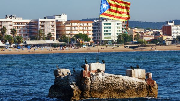 More than 5.4 million official residents of Catalonia aged 16 and older will have the possibility to give their answers to the questions about Catalonia's future. More than 5.4 million official residents of Catalonia aged 16 and older will have the possibility to give their answers to the questions about Catalonia's future. - Sputnik International