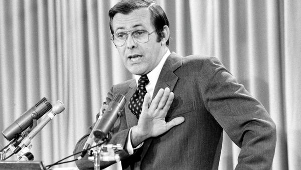 U.S. Secretary of Defense Donald Rumsfeld, 1976 - Sputnik International
