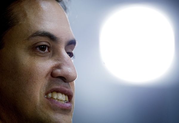 Ed Miliband speaking at a Q&A session at The East Manchester Academy in 2012 - Sputnik International