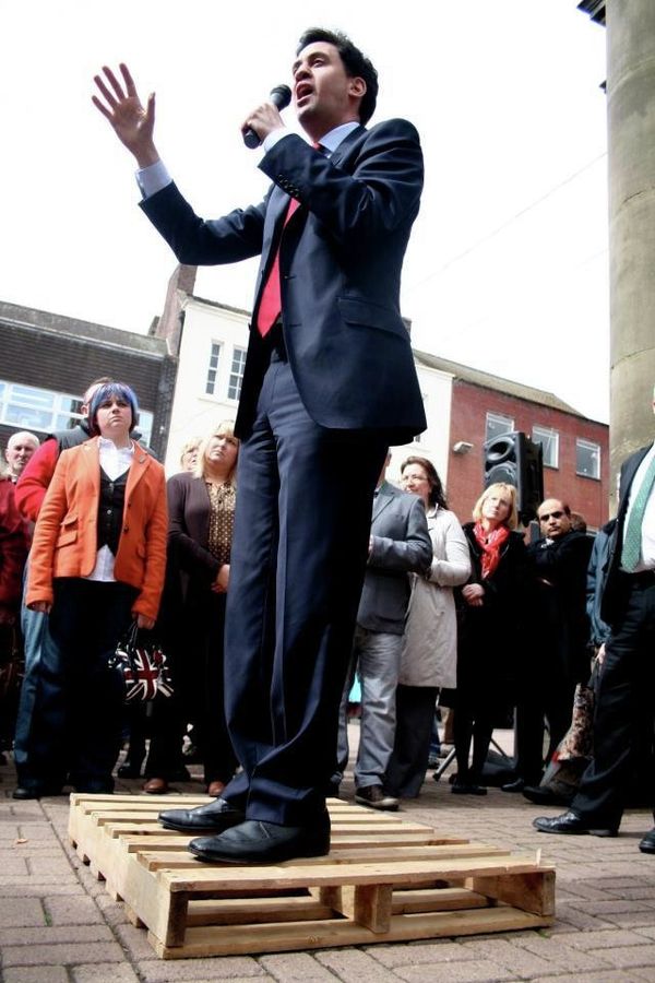 Ed Miliband on his election tour - Sputnik International