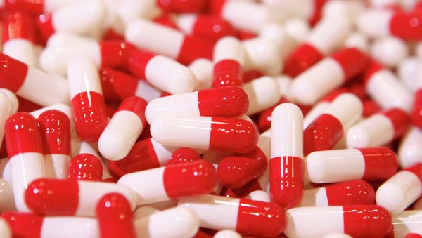 New research into medical remedies for obesity begs the question: why focus on drugs to reduce obesity when eating right and getting enough exercise may do the job just as well? New research into medical remedies for obesity begs the question: why focus on drugs to reduce obesity when eating right and getting enough exercise may do the job just as well? - Sputnik International