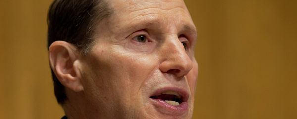 Senator Ron Wyden is a leading critic of torture and other national security overreach. He's set to introduce legislation next year designed to ensure that the US government never tortures again. Senator Ron Wyden is a leading critic of torture and other national security overreach. He's set to introduce legislation next year designed to ensure that the US government never tortures again. - Sputnik International
