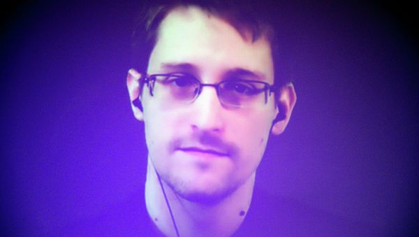 Former U.S. National Security Agency contractor Edward Snowden. - Sputnik International