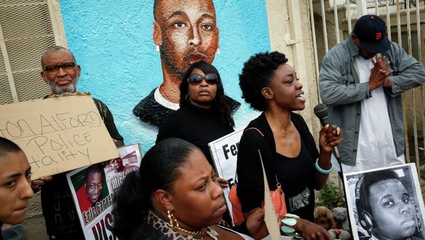 Ezell Ford mural Ezell Ford mural - Sputnik International