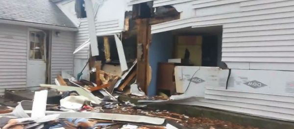 Eighteen New York police agencies have left David M. Cady Jr.'s home destroyed after a three-day standoff. Eighteen New York police agencies have left David M. Cady Jr.'s home destroyed after a three-day standoff. - Sputnik International