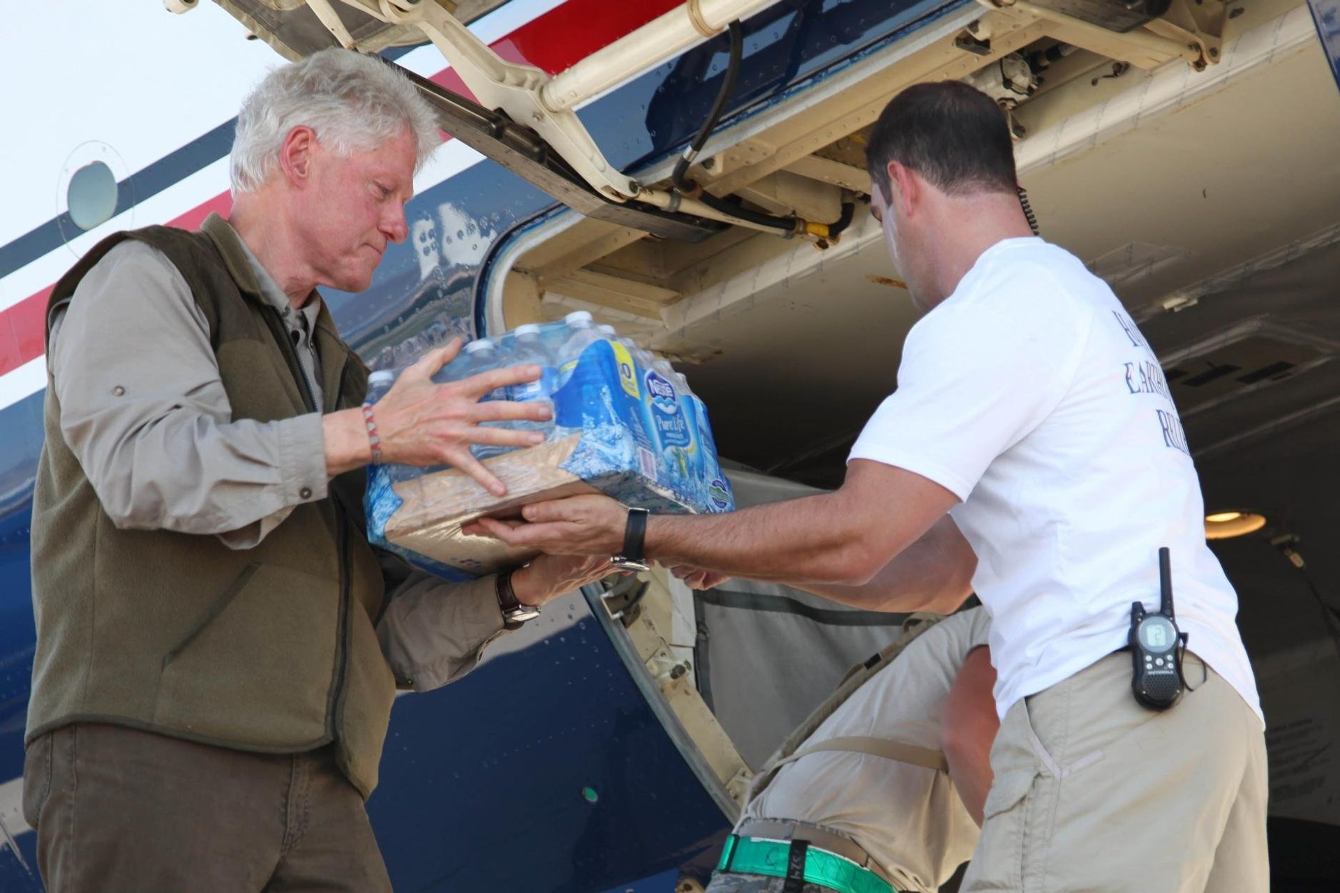 After the 2010 earthquake in Haiti, President Clinton formed the Clinton Foundation Haiti Fund to turn donations of money and supplies into direct relief for the people and government of Haiti, according to the Foundation.  - Sputnik International, 1920, 12.02.2022