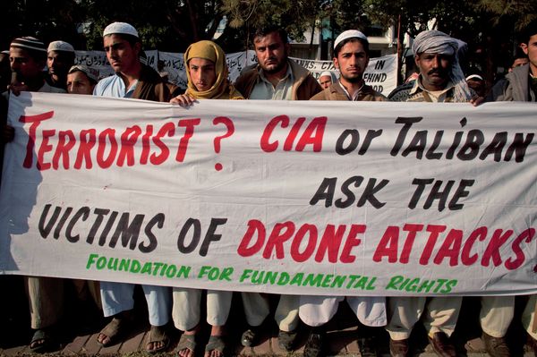 U.S. drone strikes targeting terrorists in Yemen and Pakistan have killed hundreds of unarmed civilians, including children, according to a data analysis by human rights organization Reprieve. U.S. drone strikes targeting terrorists in Yemen and Pakistan have killed hundreds of unarmed civilians, including children, according to a data analysis by human rights organization Reprieve. - Sputnik International