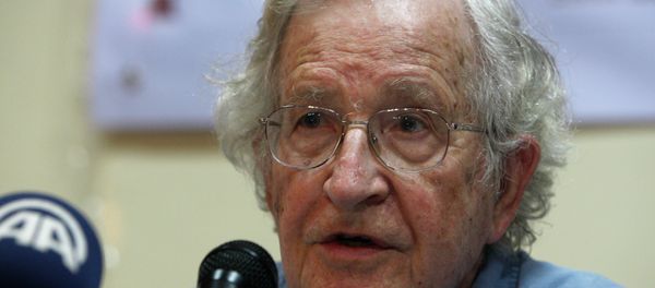 Noam Chomsky discusses Western hypocrisy in terrorism - Sputnik International