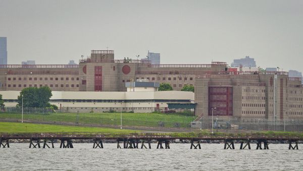 The Rikers Island prison complex has been under intense scrutiny as reports of violence, neglect and misconduct continue to emerge. - Sputnik International