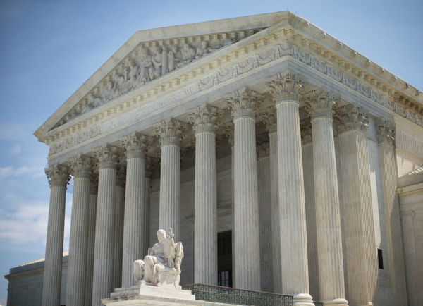 A 2008 Supreme Court ruling had asserted that some pain was inevitable in any execution method and that petitioners had failed to present a more humane process. A 2008 Supreme Court ruling had asserted that some pain was inevitable in any execution method and that petitioners had failed to present a more humane process. - Sputnik International