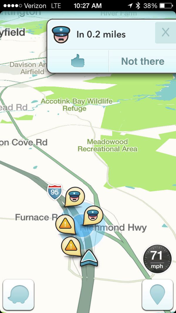 Police have criticized Waze on the grounds that it would alert cop-killers to the whereabouts of potential law enforcement targets. Police have criticized Waze on the grounds that it would alert cop-killers to the whereabouts of potential law enforcement targets. - Sputnik International