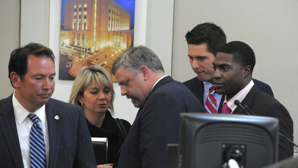 The defense gatherers after the jury was read the charges against Brandon Vandenburg and Cory Batey on Tuesday, Jan. 27, 2015 in Nashville, Tenn. The defense gatherers after the jury was read the charges against Brandon Vandenburg and Cory Batey on Tuesday, Jan. 27, 2015 in Nashville, Tenn. - Sputnik International