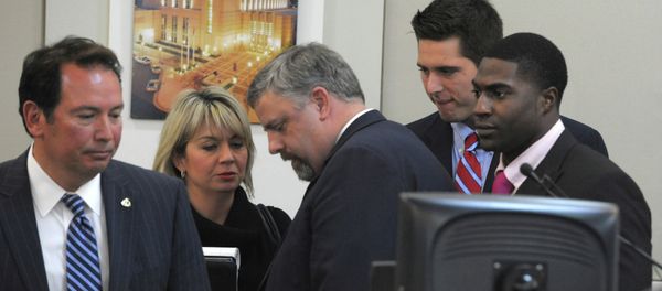 The defense gatherers after the jury was read the charges against Brandon Vandenburg and Cory Batey on Tuesday, Jan. 27, 2015 in Nashville, Tenn. The defense gatherers after the jury was read the charges against Brandon Vandenburg and Cory Batey on Tuesday, Jan. 27, 2015 in Nashville, Tenn. - Sputnik International