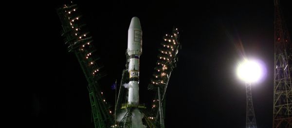 Soyuz-2.1a space carrier with six Globalstar 2 satellites launched - Sputnik International