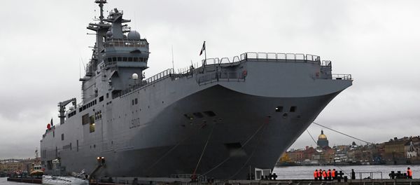 The cancellation of the Mistral deal failed to bring any political outcomes to France and now the country is in a “ridiculous situation,” said Caroline Galacteros, a French Political Science professor. - Sputnik International